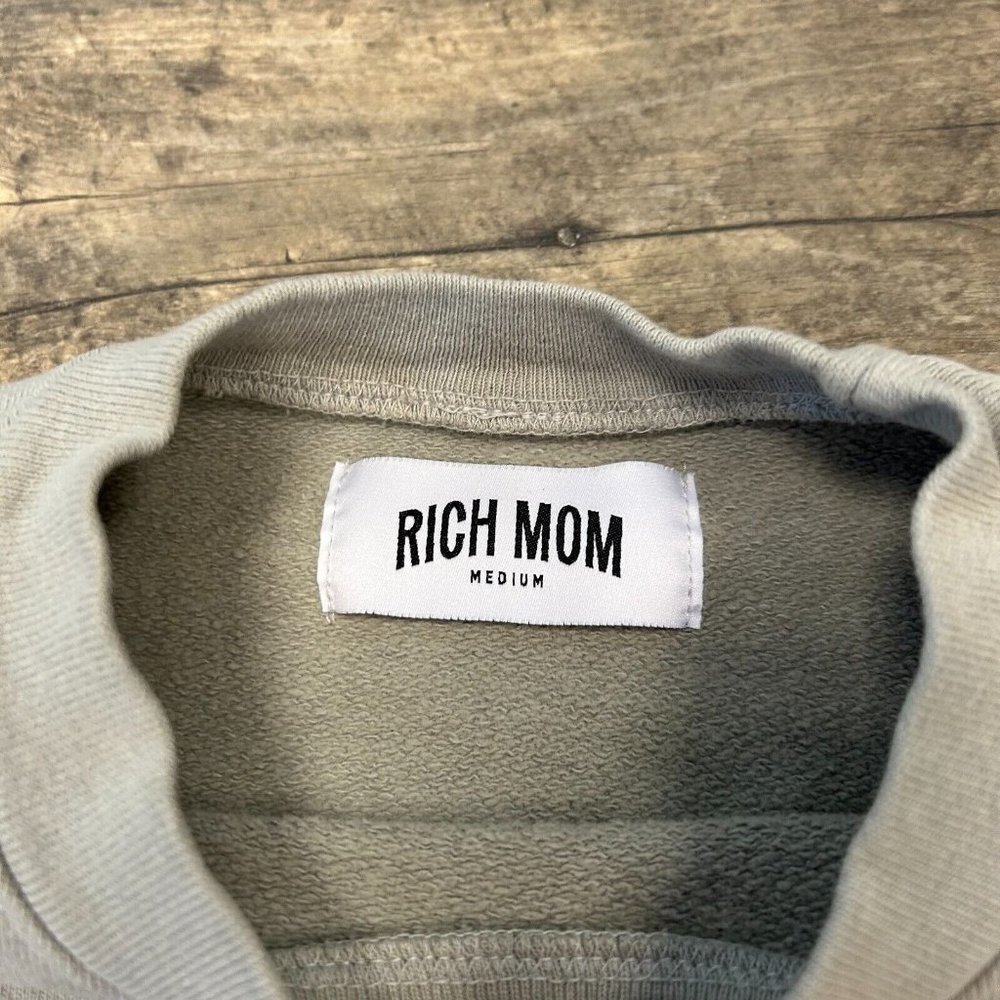 Rich Mom Essential Sweatshirt Unisex Size Medium Crewneck Pullover - Picture 4 of 9
